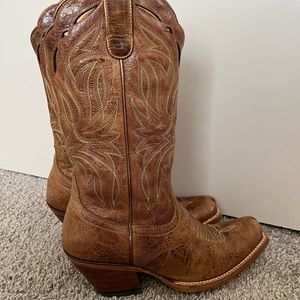 Ariats Boots